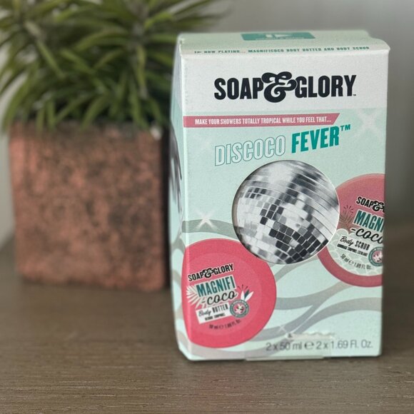 SOAP & GLORY Paradise Feels Skincare Gift Set Body Butter Body Scrub - Picture 1 of 3